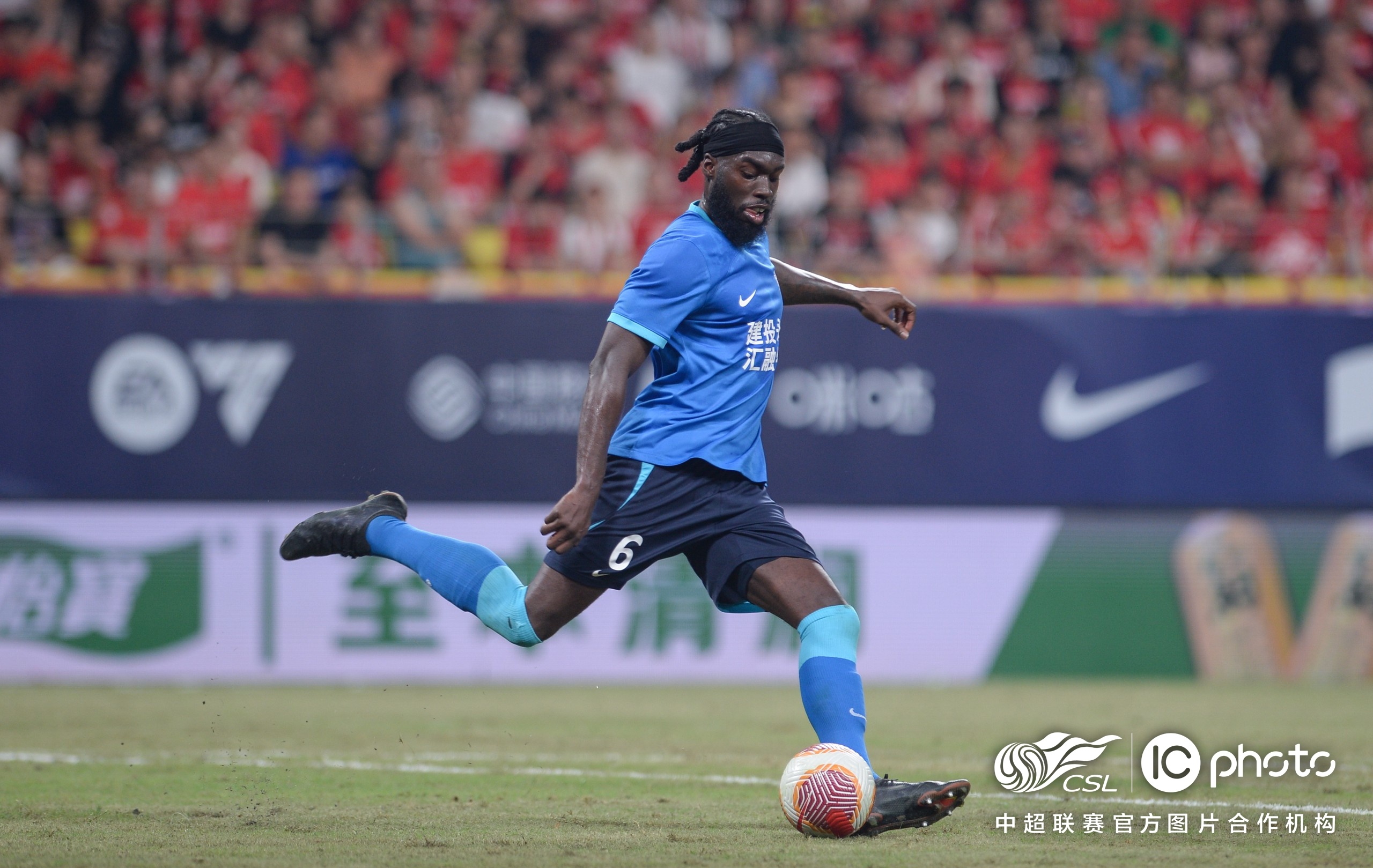 关于今晨体能课后，门兴格拉德巴赫远射贴柱备战葡超，球迷炸锅，球队文化再被提及的信息